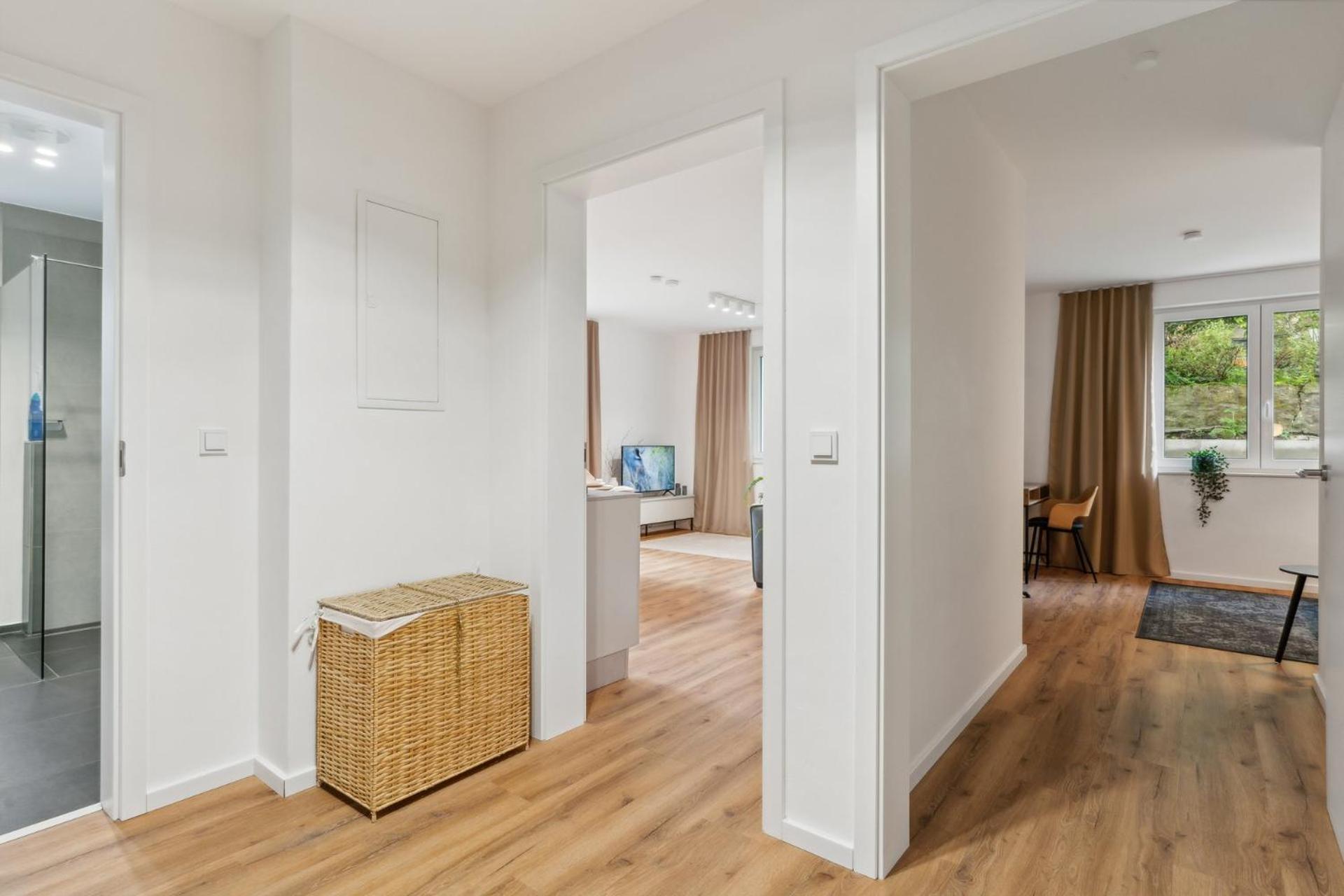 Deluxe Apartment In Bielefeld City Mit Parkplatz Und Terrasse Bagian luar foto