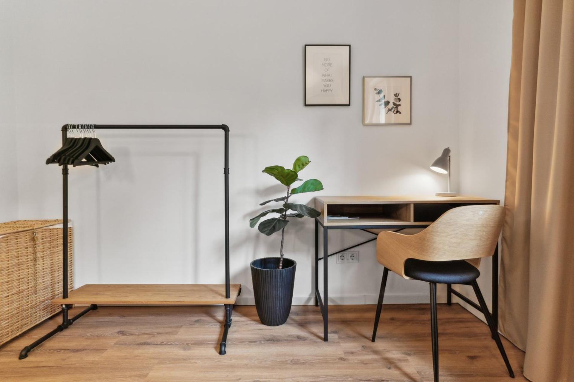 Deluxe Apartment In Bielefeld City Mit Parkplatz Und Terrasse Bagian luar foto