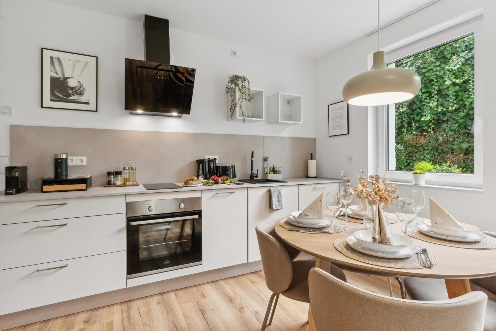 Deluxe Apartment In Bielefeld City Mit Parkplatz Und Terrasse Bagian luar foto
