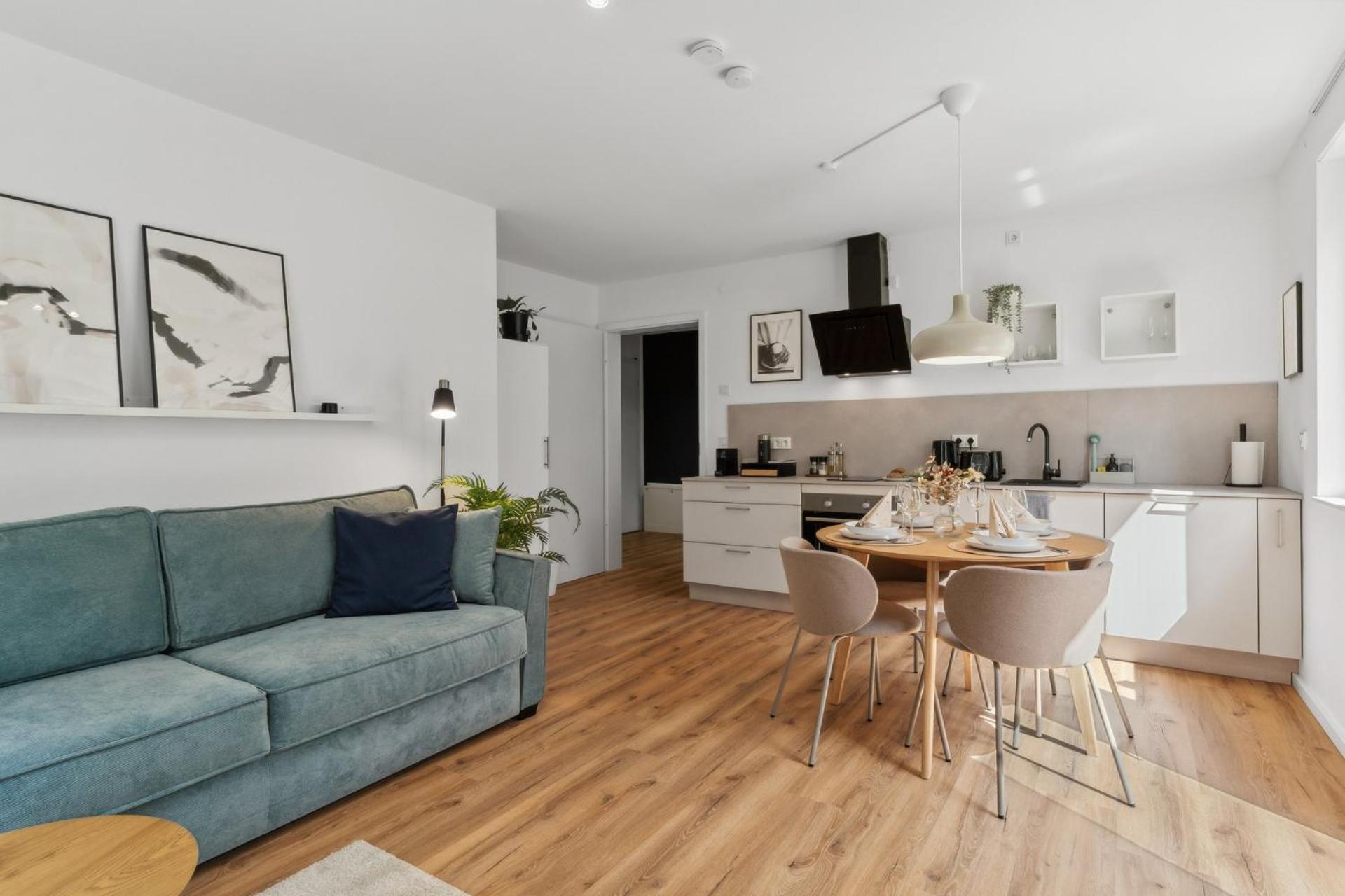 Deluxe Apartment In Bielefeld City Mit Parkplatz Und Terrasse Bagian luar foto