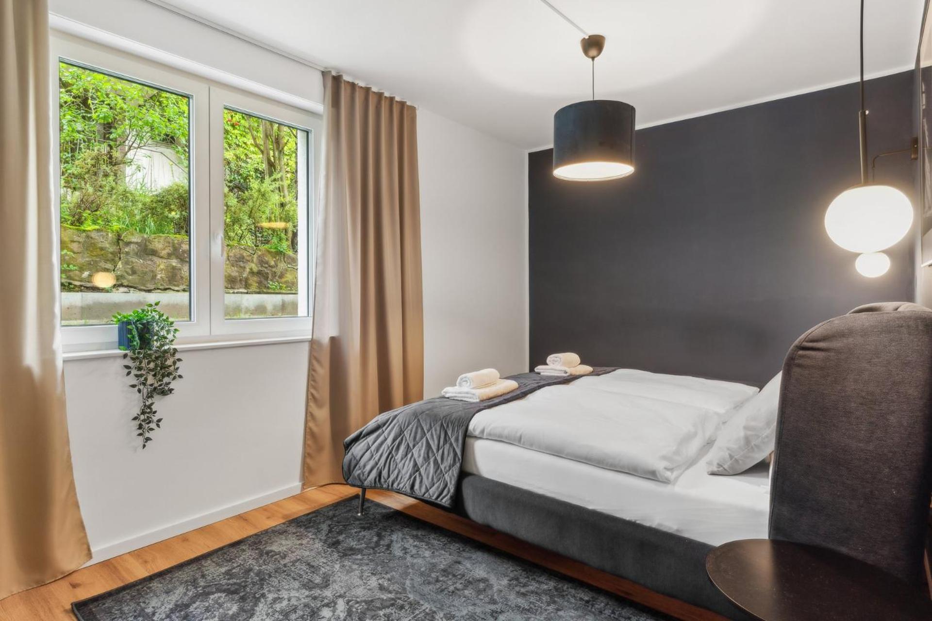 Deluxe Apartment In Bielefeld City Mit Parkplatz Und Terrasse Bagian luar foto